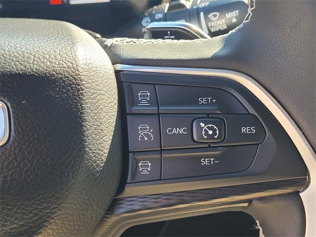 2024 Jeep Grand Cherokee L Altitude 4x4