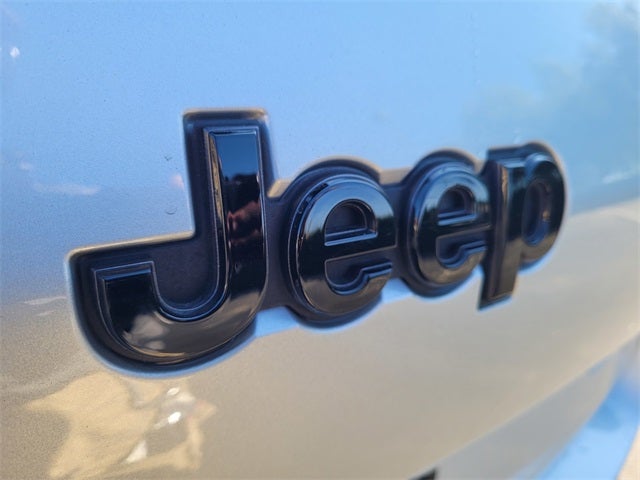 2024 Jeep Grand Cherokee L Altitude 4x4