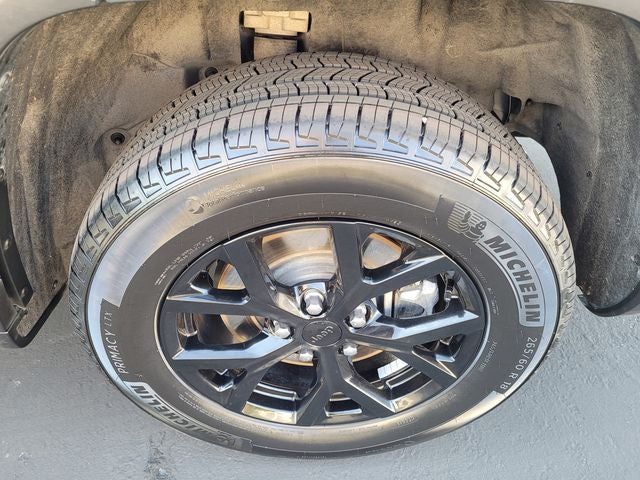 2024 Jeep Grand Cherokee L Altitude 4x4