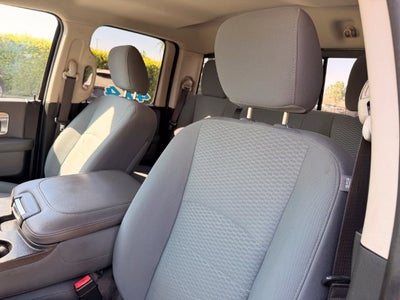 2018 RAM 1500 SLT Quad Cab 4x4 6'4' Box