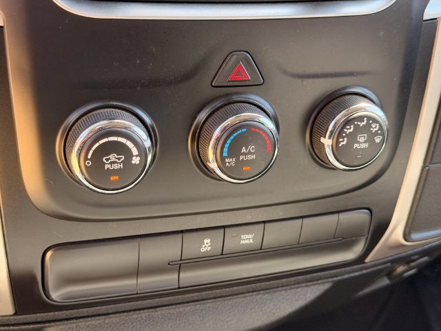 2018 RAM 1500 SLT Quad Cab 4x4 6'4' Box