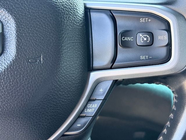 2022 RAM 1500 Big Horn Quad Cab 4x2 6'4' Box