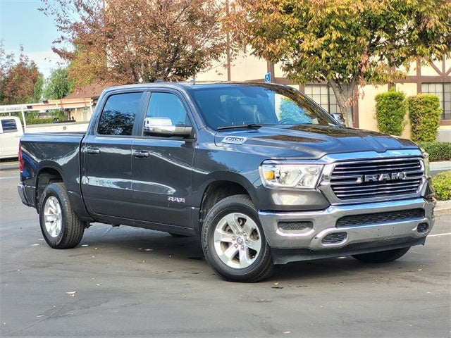 2024 RAM 1500 Laramie Crew Cab 4x2 5'7' Box