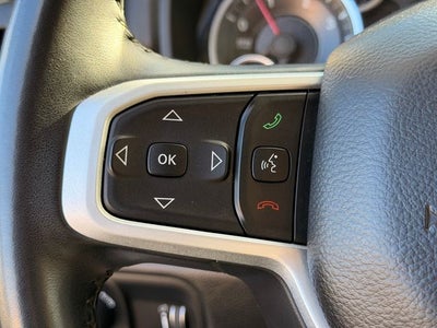 2020 RAM 1500 Big Horn Crew Cab 4x4 5'7' Box