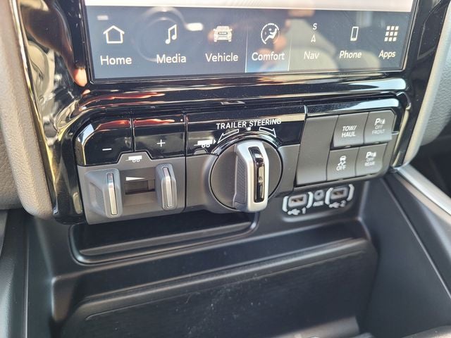 2024 RAM 1500 Big Horn Crew Cab 4x4 5'7' Box