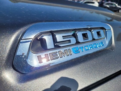 2024 RAM 1500 Big Horn Crew Cab 4x4 5'7' Box