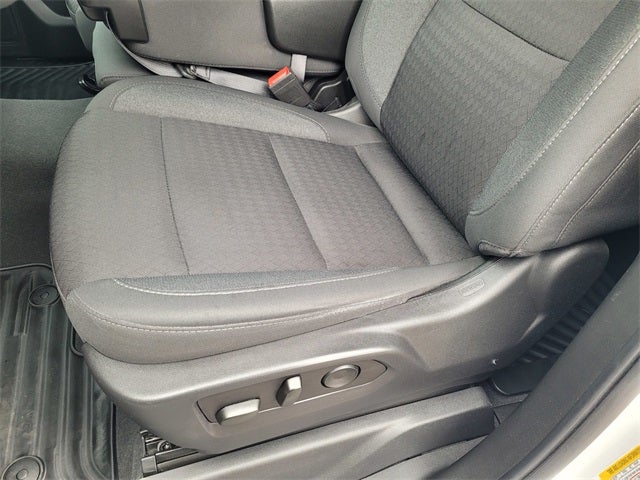 2022 Chevrolet Silverado 1500 2WD Crew Cab Short Bed Custom