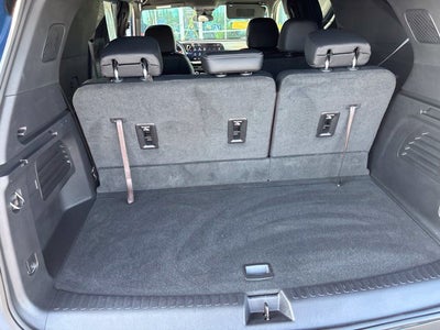 2025 Chevrolet Traverse FWD LT