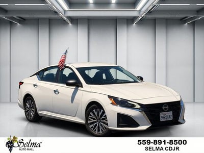 2025 Nissan Altima SV FWD
