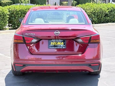 2025 Nissan Altima SV FWD