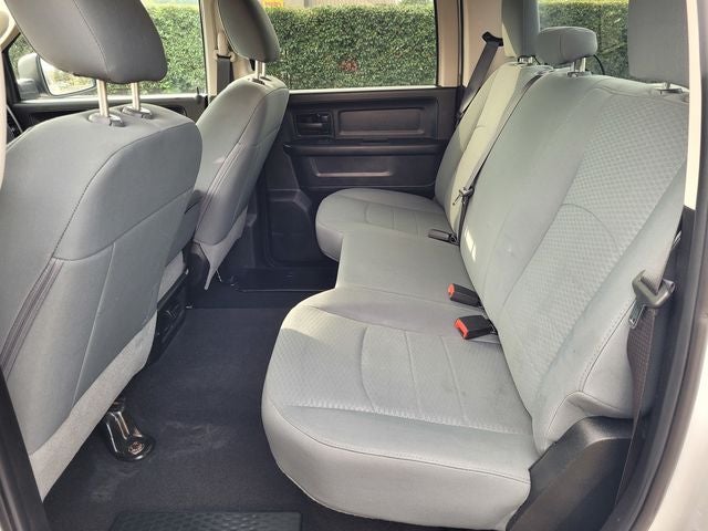 2018 RAM 2500 Tradesman Crew Cab 4x4 6'4' Box