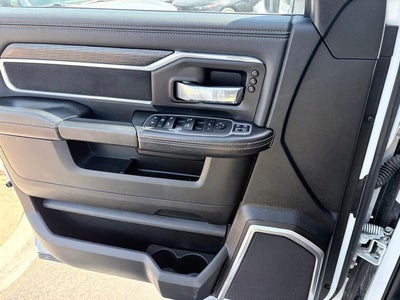 2024 RAM 2500 Laramie Crew Cab 4x4 6'4' Box