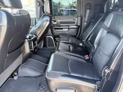 2024 RAM 2500 Laramie Crew Cab 4x4 6'4' Box