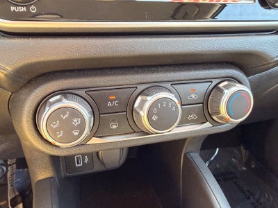2024 Nissan Versa 1.6 S