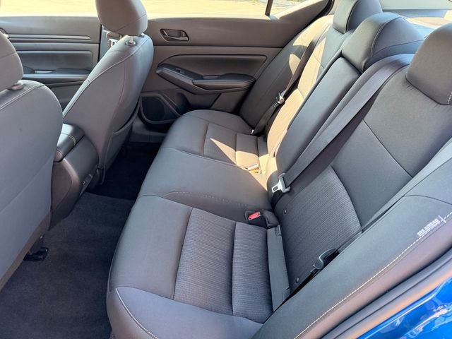 2025 Nissan Altima SV - Photo 7