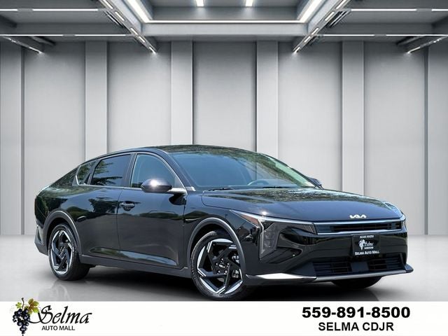 2025 Kia K4 EX AT's photo