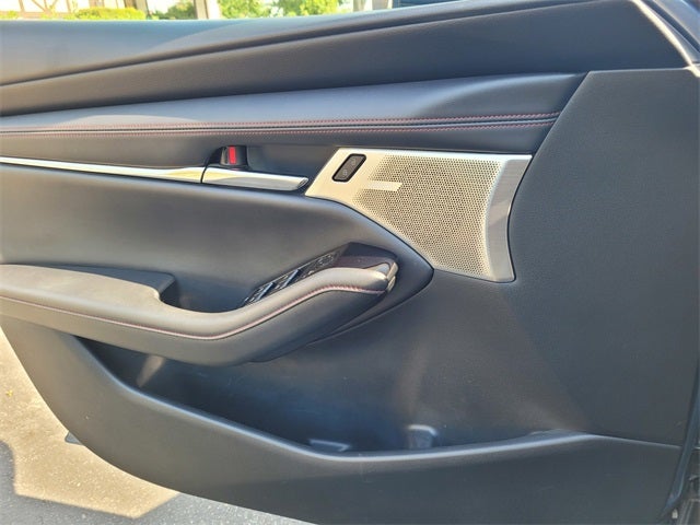 2022 Mazda Mazda3 Carbon Edition